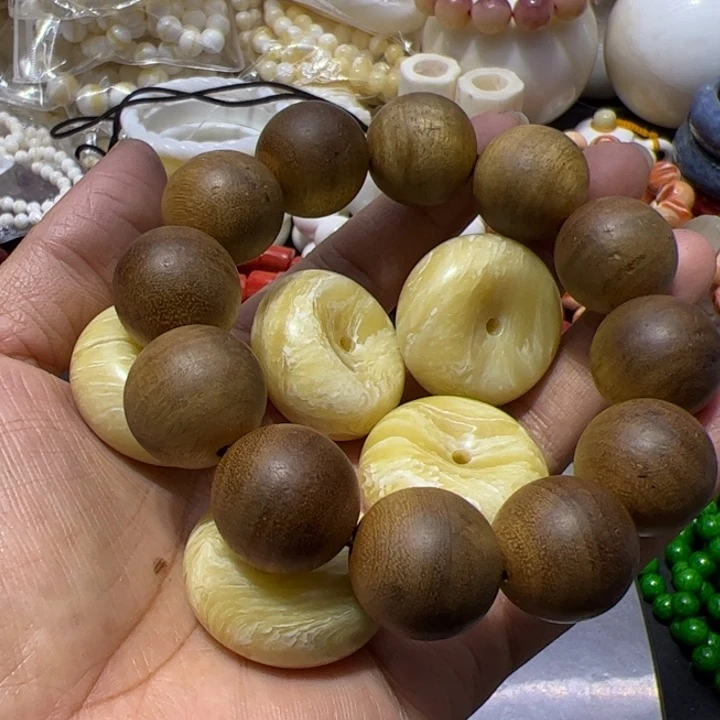 大果紫檀（缅甸花梨）射牛平安扣