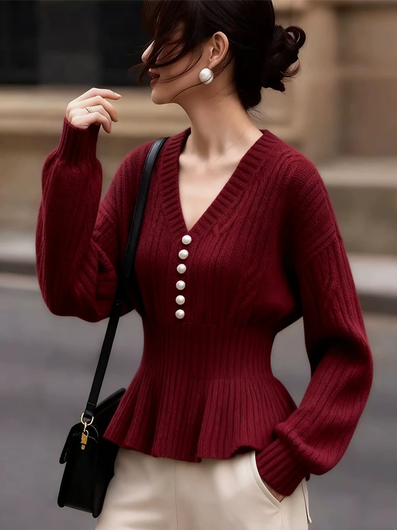 Z315设计感珍珠扣收腰荷叶边V领针织衫女冬季复古风显瘦套头上衣