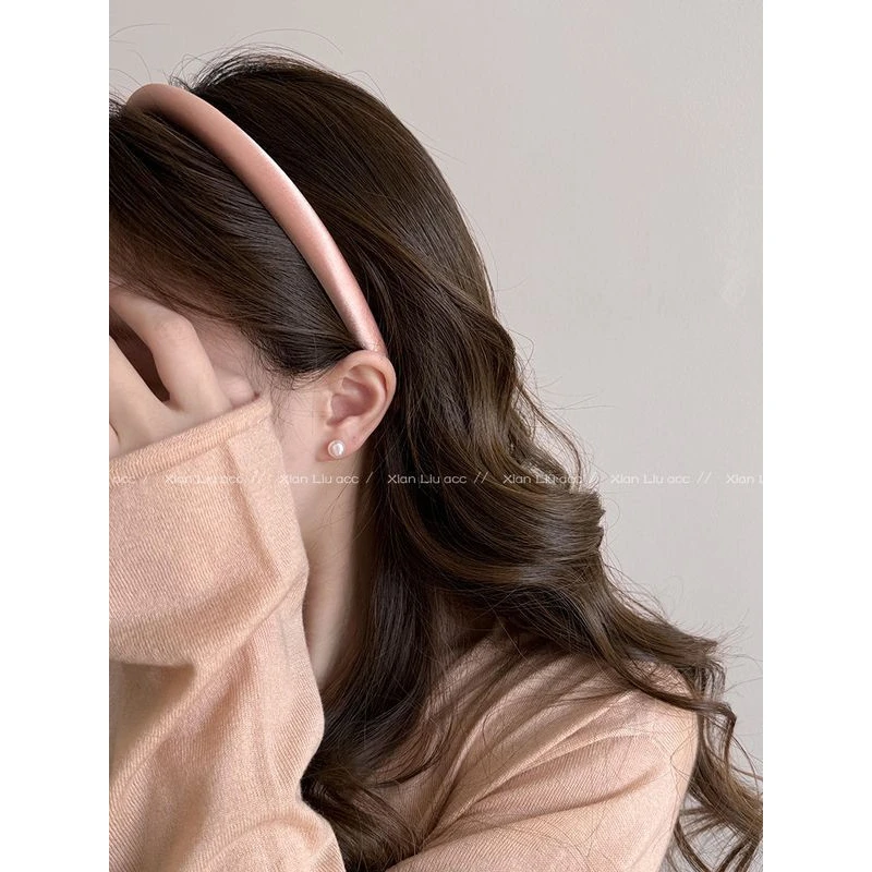 外出百搭缎面发箍女2025新款压发洗脸头箍高级感洋气时尚发卡头饰