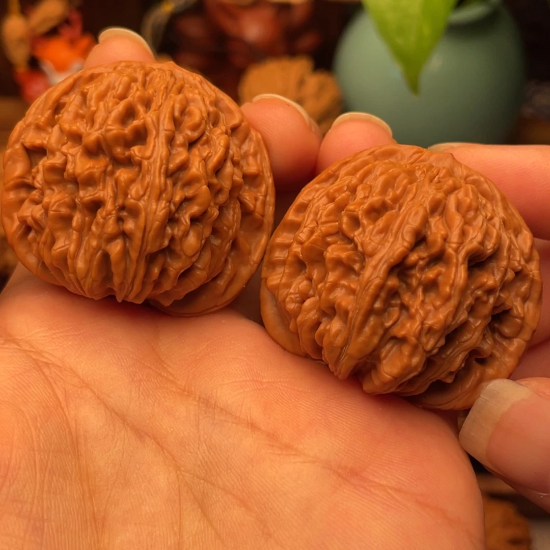 文玩核桃把件平谷一大哥楼子41+