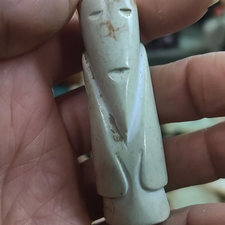 和田玉（糖玉）未镶嵌挂件