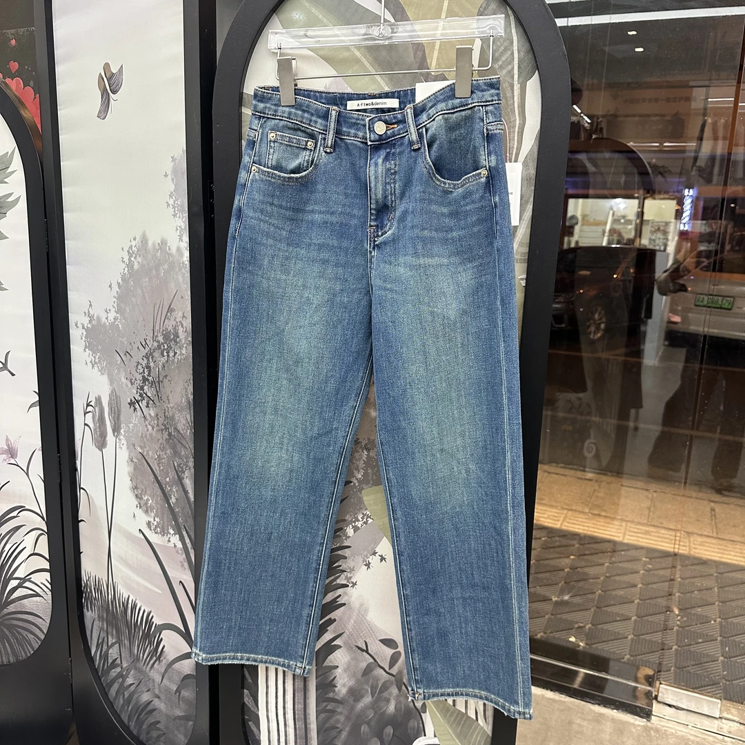 LILI实体店货 83152四面弹九分法棍裤