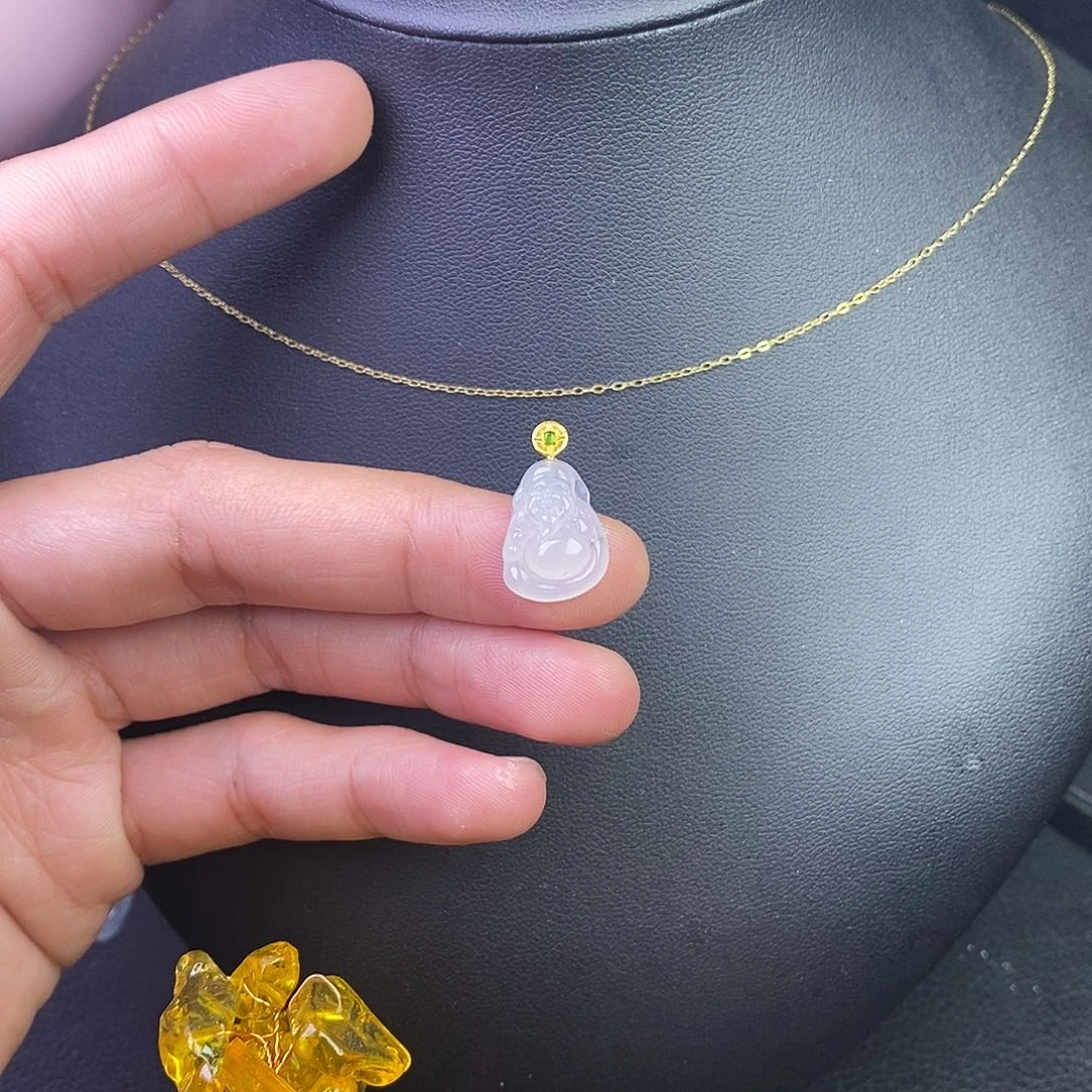 颈饰18K金镶嵌翡翠