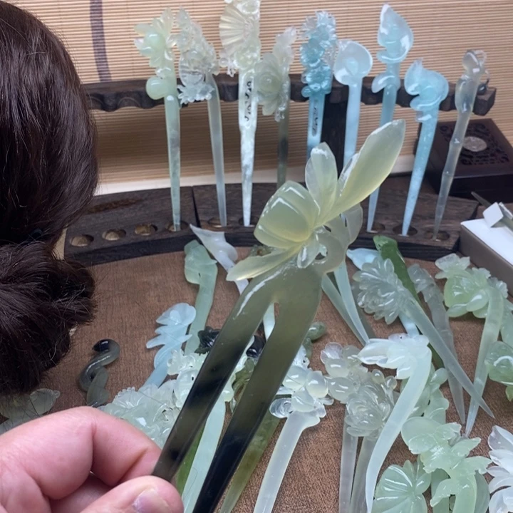 蛇纹石玉未镶嵌发簪