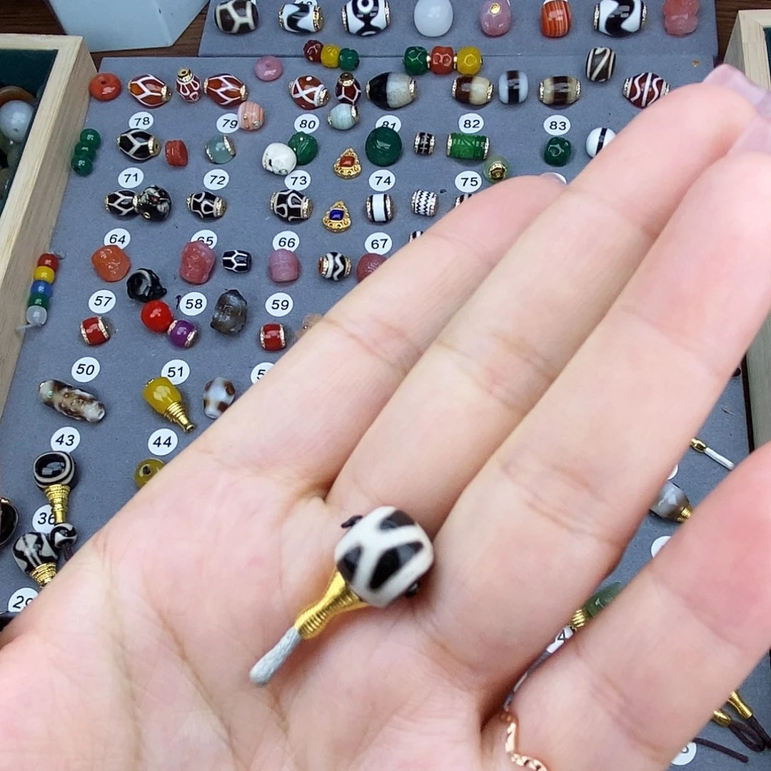 玛瑙/玉髓饰品未镶嵌