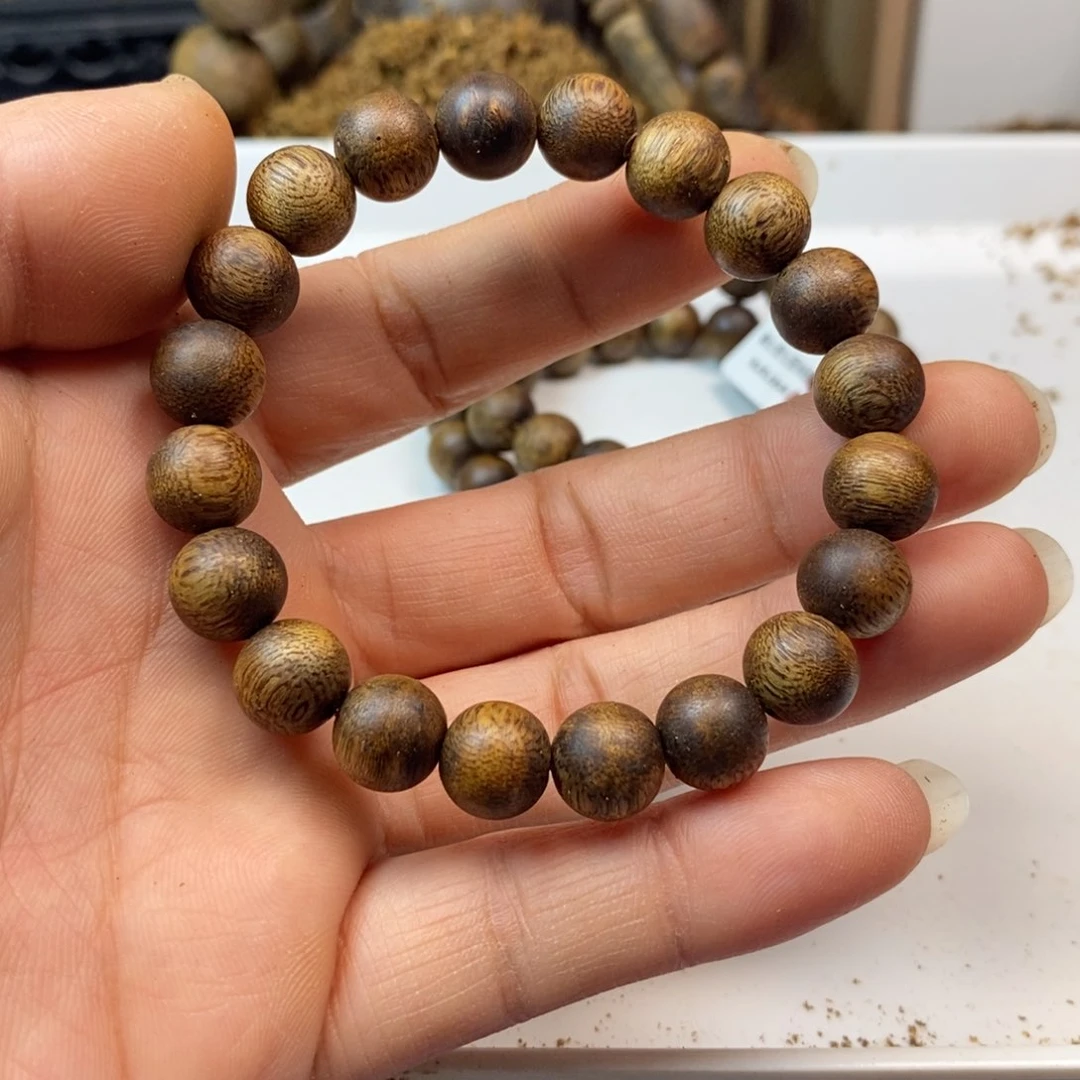 沉香手串绿棋楠规格1.0-7