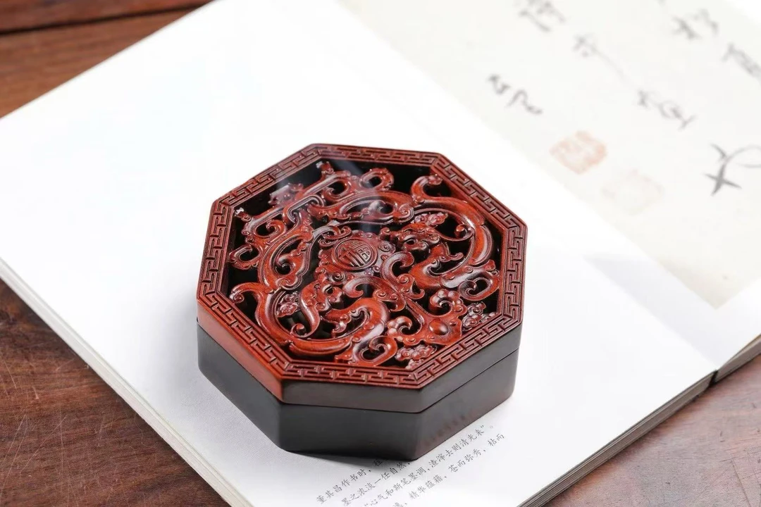 小叶紫檀貔貅八角香盒9✖️9✖️3公分