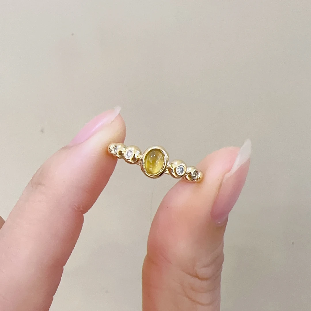 小灯泡|黄翡豆豆戒 18k金材质 钻石0.06ct