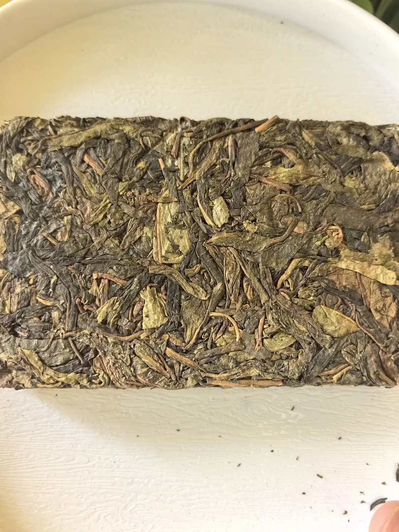 忙肺2021年生茶砖250克