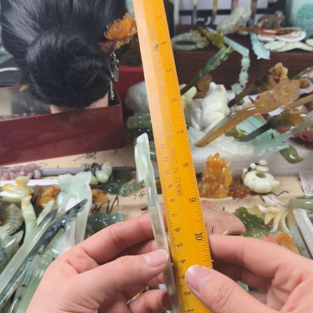 蛇纹石玉发饰合金