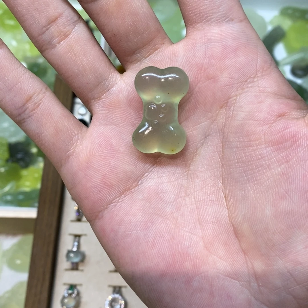 岫玉未镶嵌吊坠(不含链)