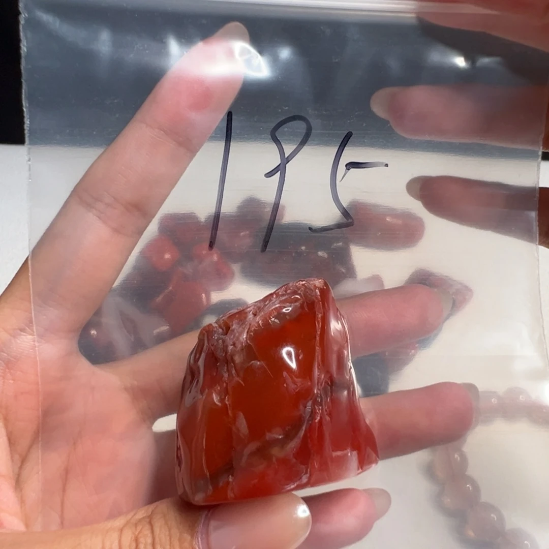 南红玛瑙南红玛瑙未镶嵌195