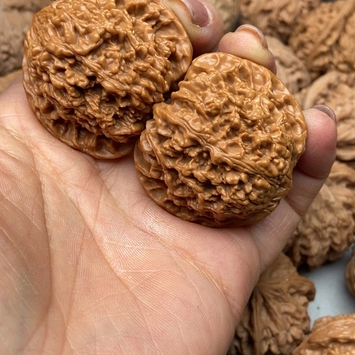 文玩核桃把件钟***歌满天星