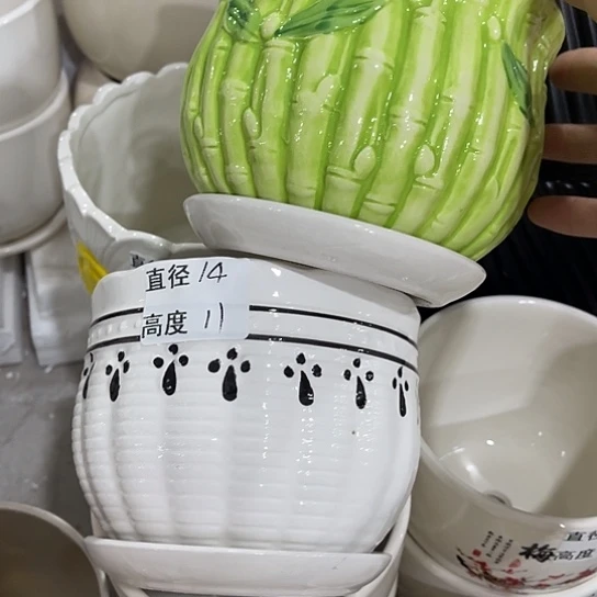 多肉绿植陶瓷花盆9.9包邮，有孔