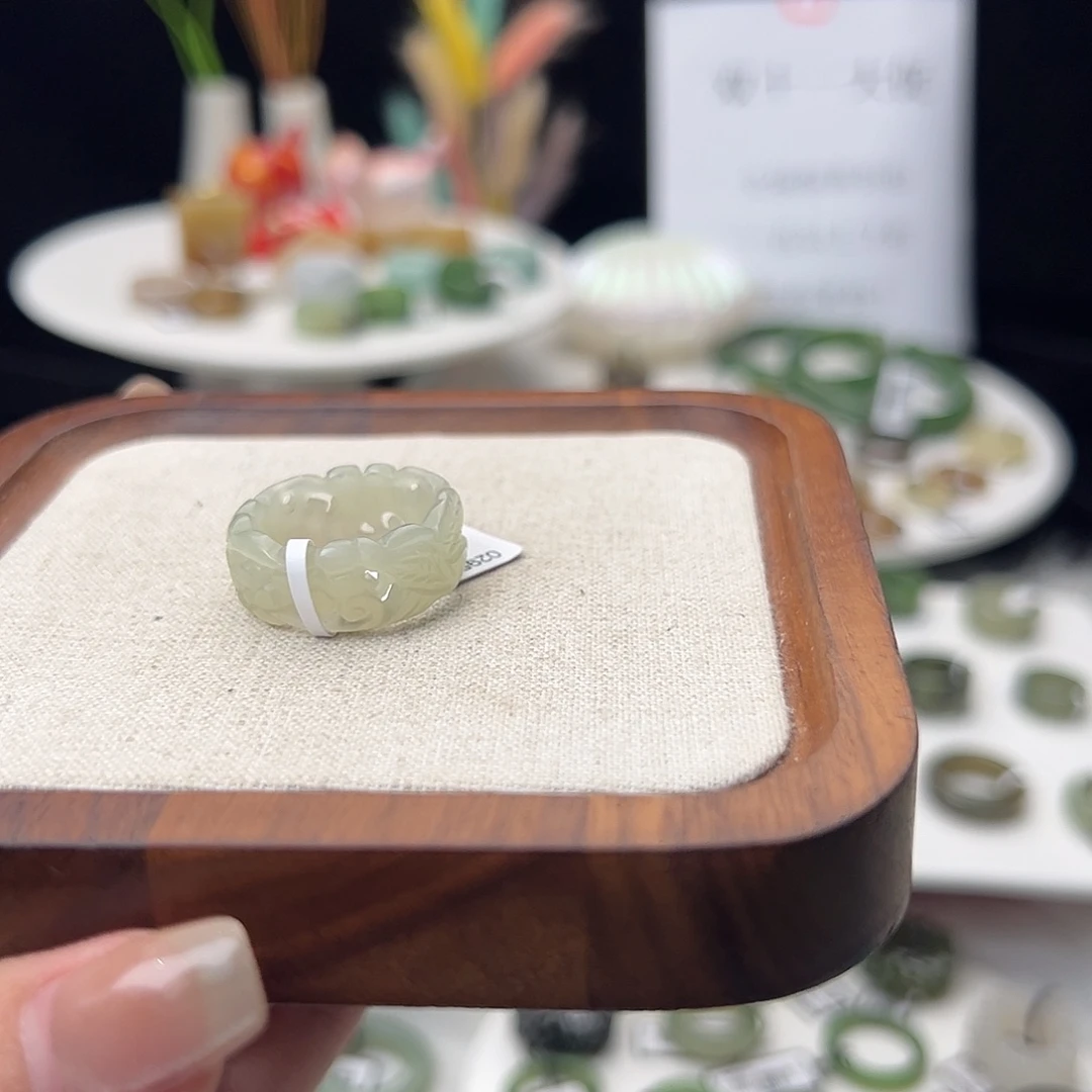 和田玉（糖玉）未镶嵌戒指k21 雕花直切 19 不退换