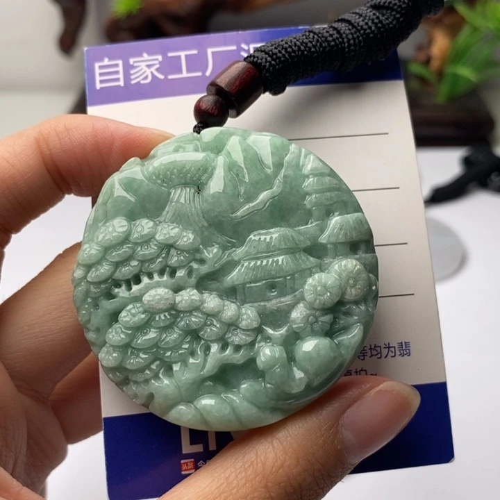 翡翠未镶嵌颈饰翡翠