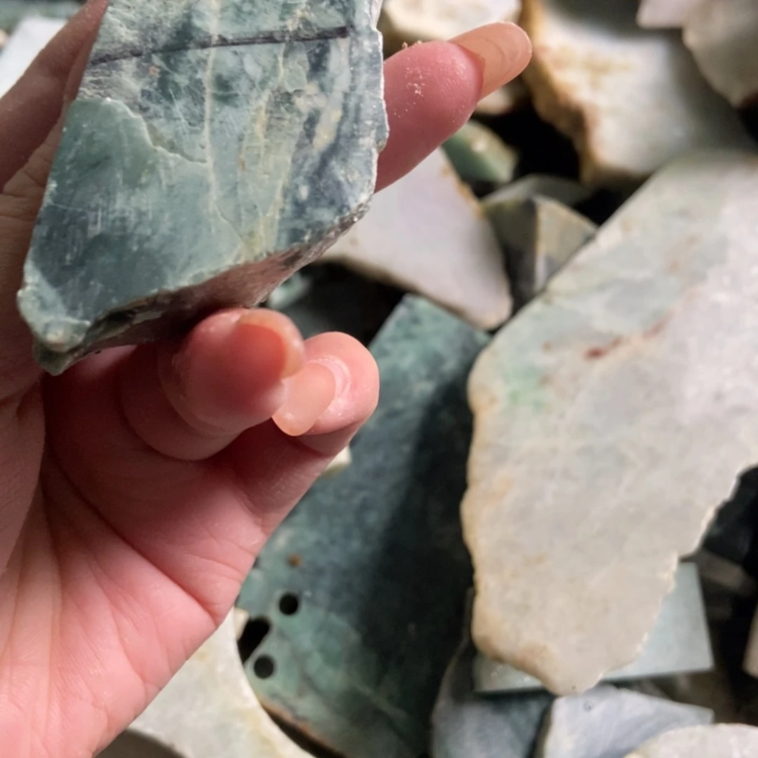 翡翠未镶嵌挂件天然翡翠