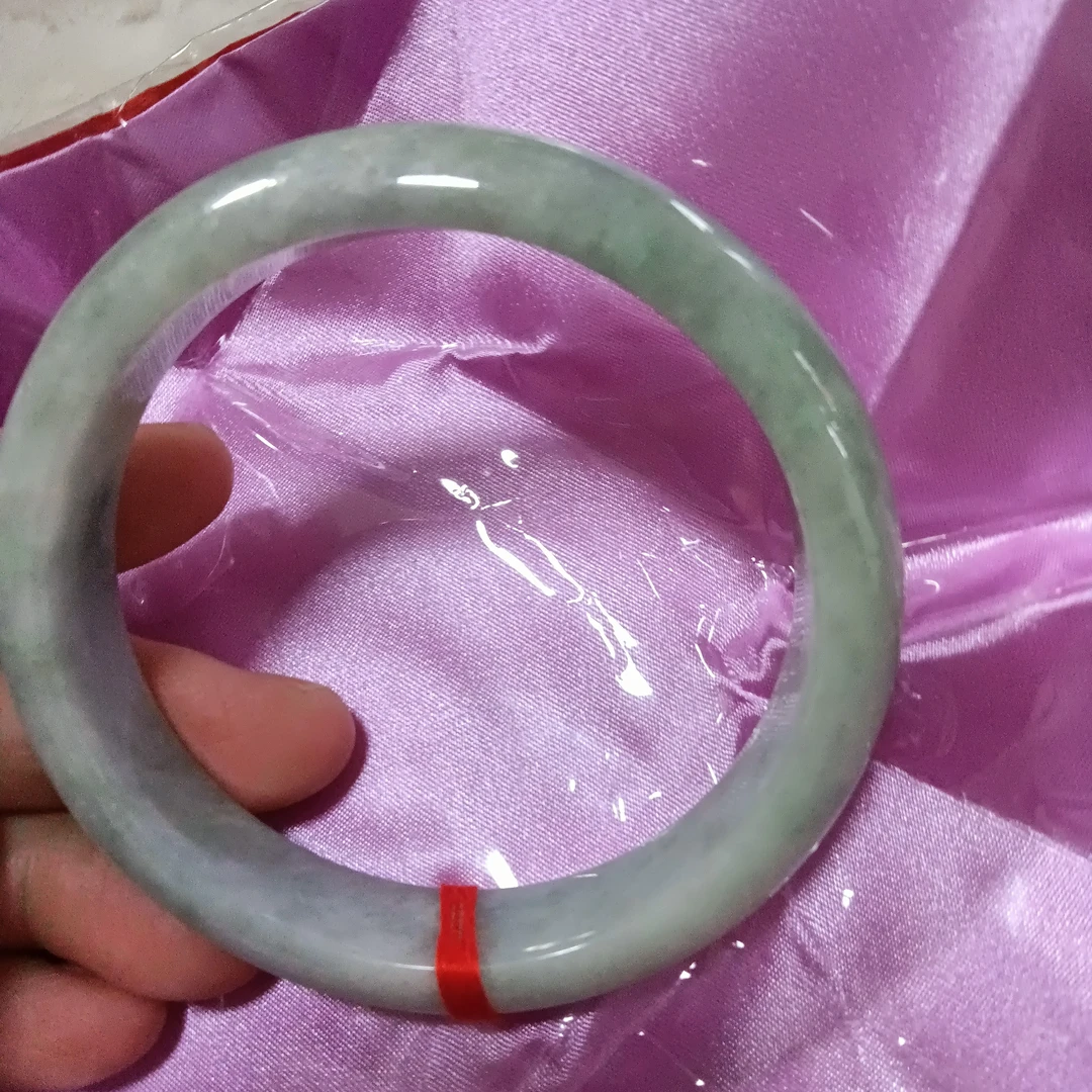 天然缅甸翡翠手镯圈口61mm