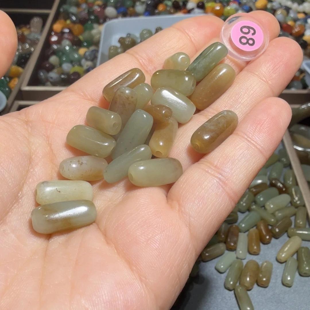 和田玉未镶嵌珠宝奇石