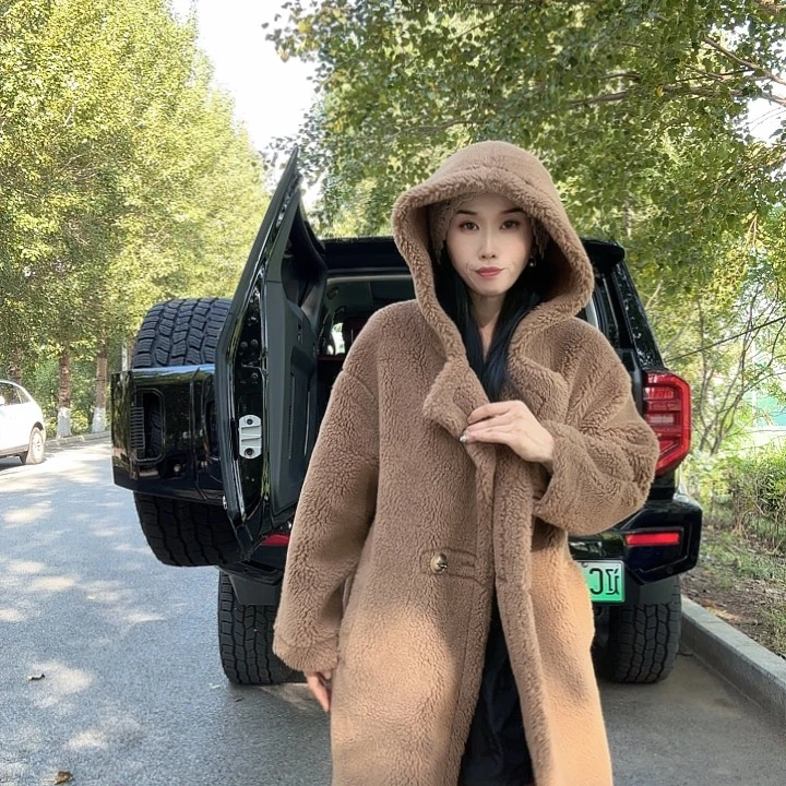 闪电购女装毛毛款4