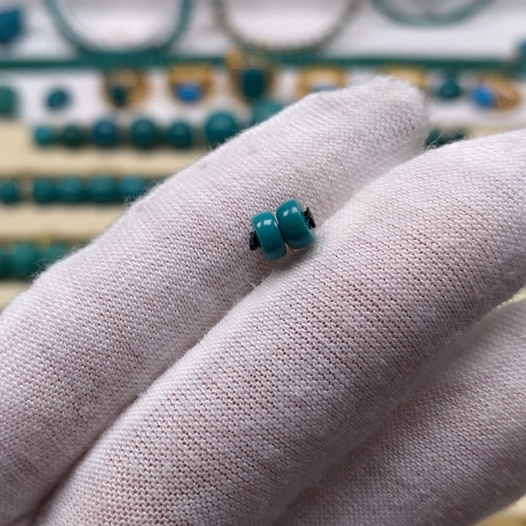 绿松石未镶嵌珠宝奇石直切对珠5mm