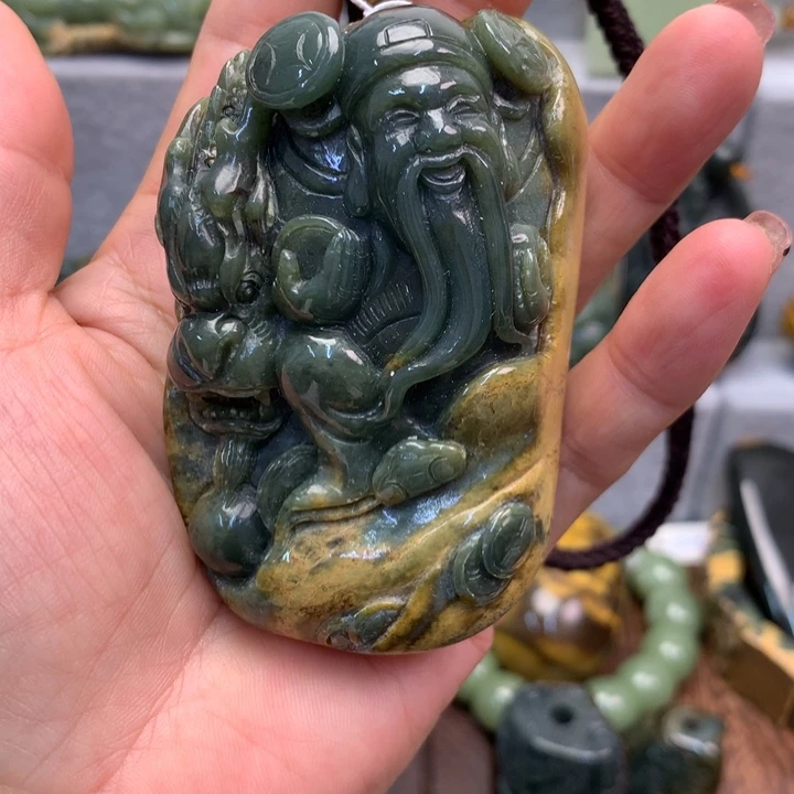 岫岩老玉（透闪石质玉）未镶嵌把件