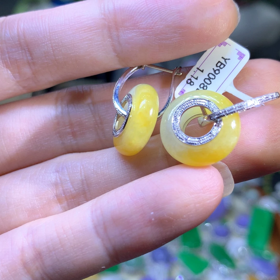 【闪购商品】翡翠颈饰18K金镶嵌翡翠吊坠项链