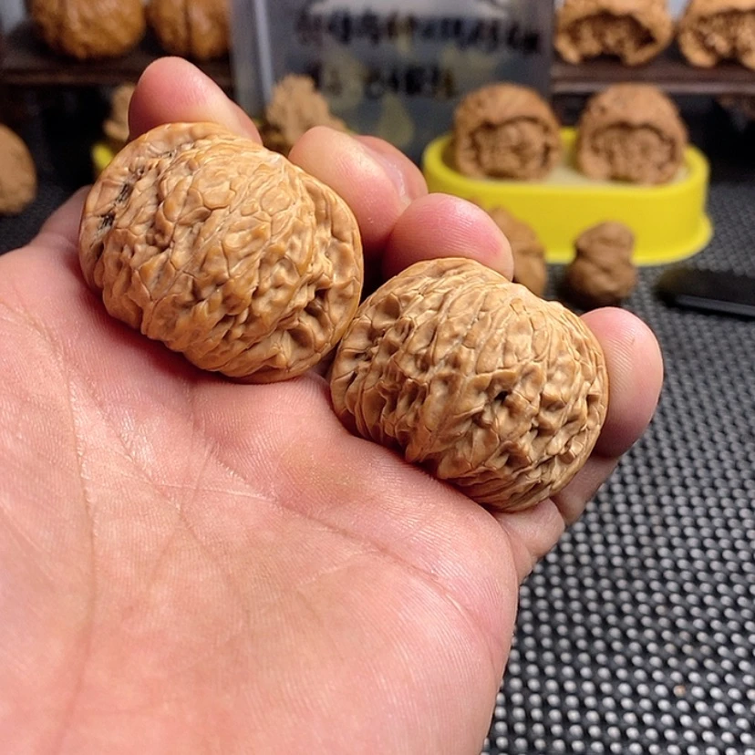 【闪购商品】文玩核桃吊坠邻***爷精品课程的教学工作