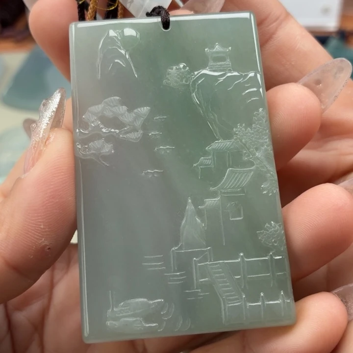 翡翠未镶嵌颈饰天然翡翠a货