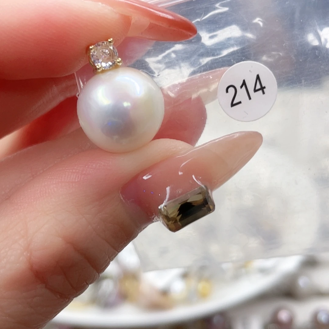 淡水珍珠吊坠(赠链)合金