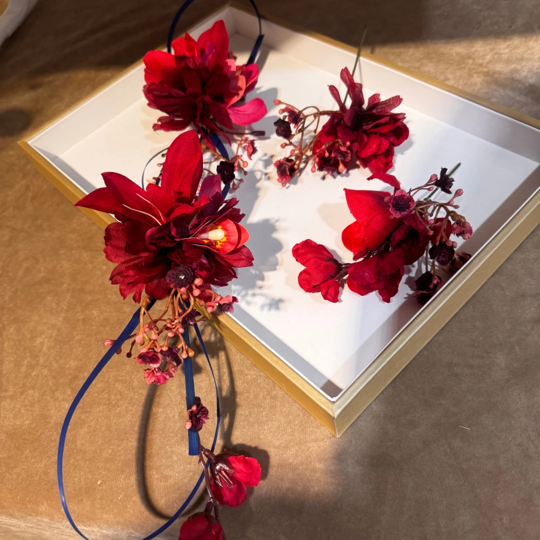 绮梦红结婚百搭中式设计感晨袍写真配饰小众大气手发饰婚礼跟妆女