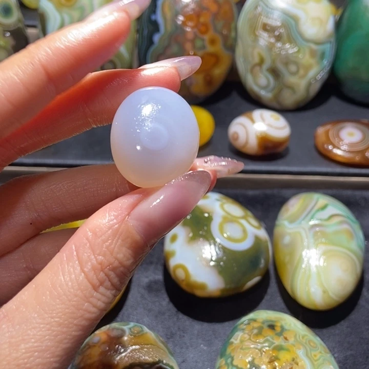 【闪购商品】玛瑙/玉髓珠宝奇石未镶嵌w*