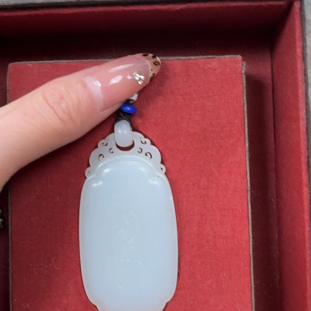 未镶嵌和田玉挂件