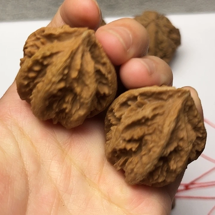 秦岭文玩核桃核桃