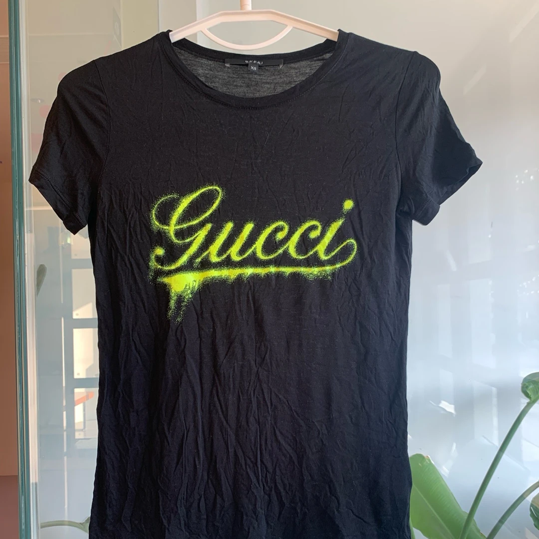 95新 GUCCI/古驰 95新-短袖T恤 xs码