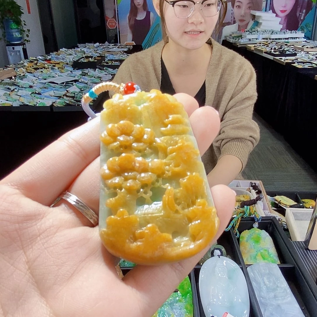 颈饰未镶嵌翡翠翡翠