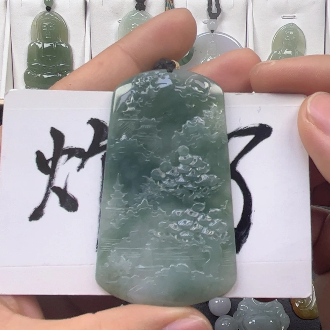 翡翠颈饰未镶嵌缅甸天然翡翠