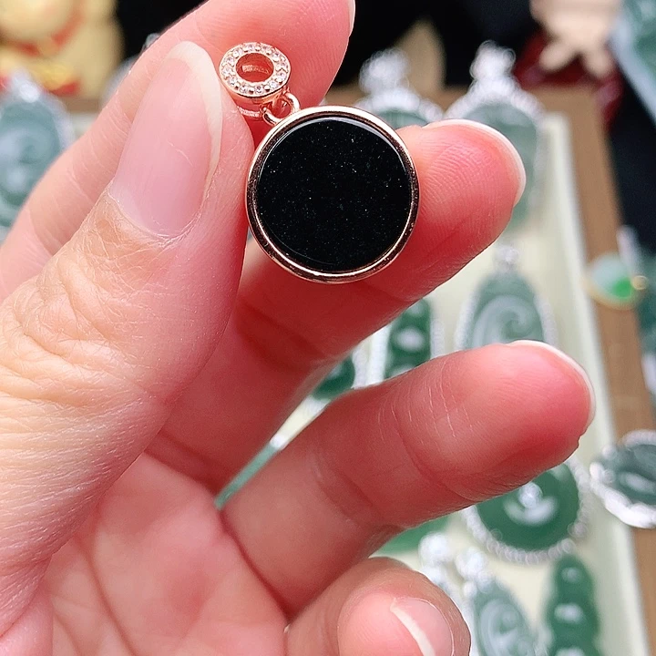 颈饰银S925镶嵌翡翠吊坠