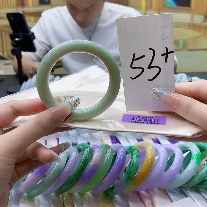 翡翠未镶嵌手镯mm