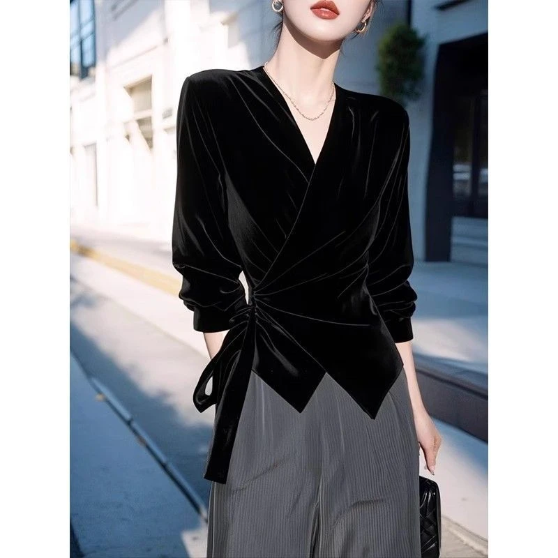 黑色V领长袖丝绒衬衫2025秋冬新款显瘦新款复古系带气质收腰上衣
