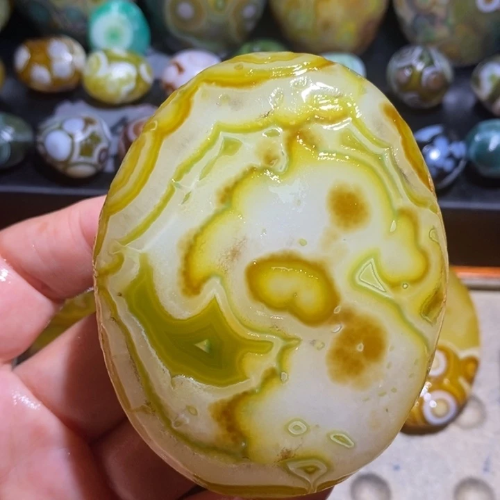 玛瑙/玉髓未镶嵌珠宝半成品