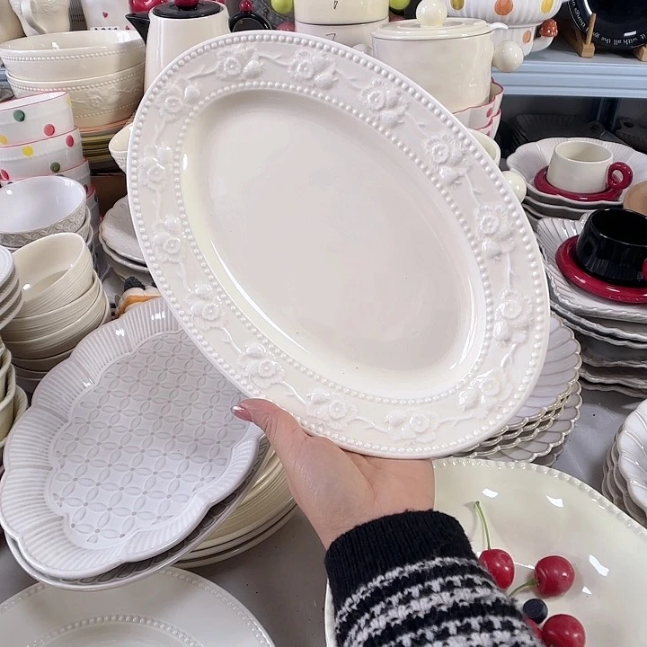 瓷片瑕疵特价陶瓷鱼盘