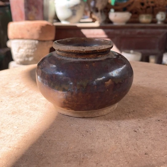 缸霓****晚明玉家的老物件