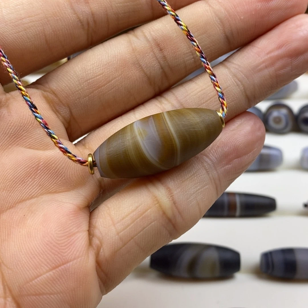 未镶嵌颈饰玛瑙/玉髓玛瑙