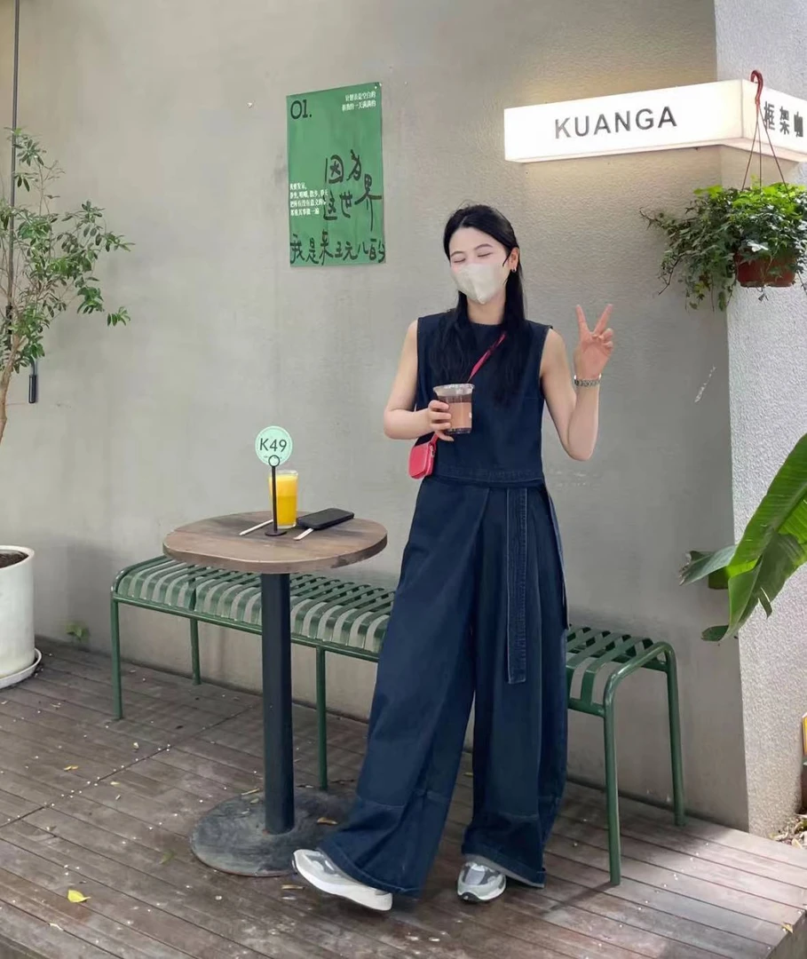 CHUMU/储慕【夏夜烟火~牛仔款】后背纽扣背心+斜边阔腿镰刀裤套装