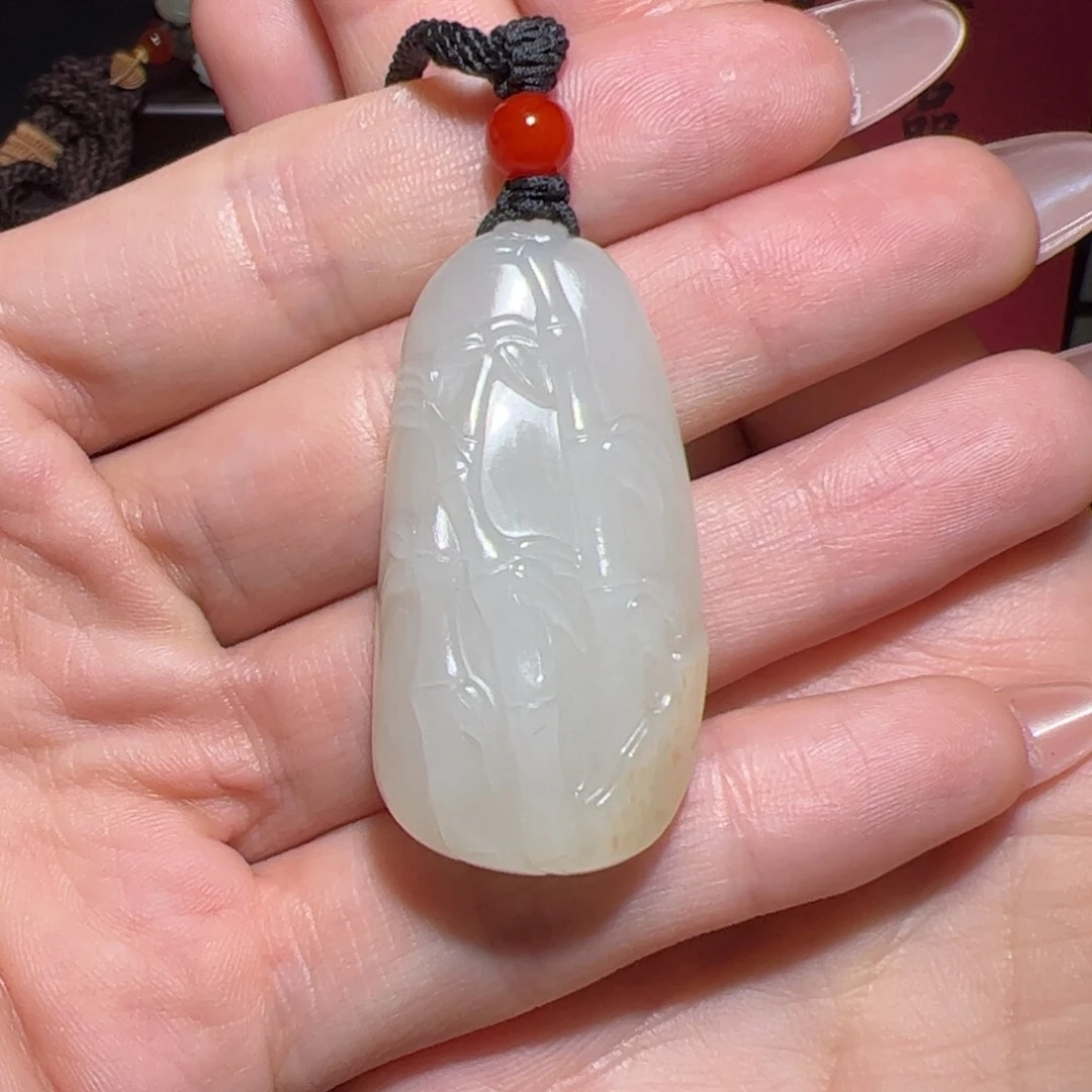 和田玉颈饰未镶嵌水*