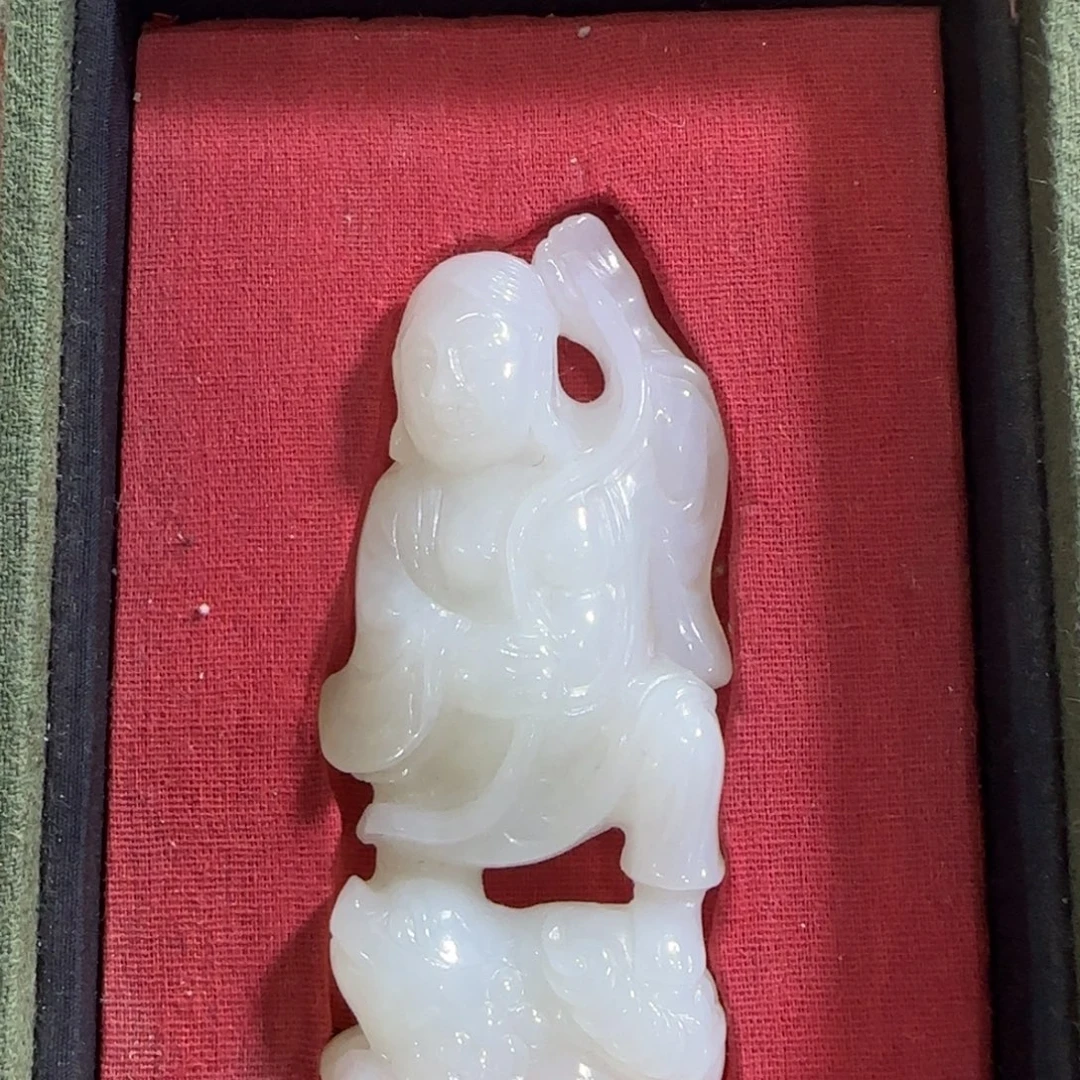 未镶嵌和田玉挂件