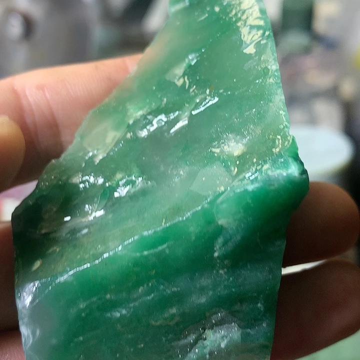 颈饰未镶嵌和田玉（糖玉）