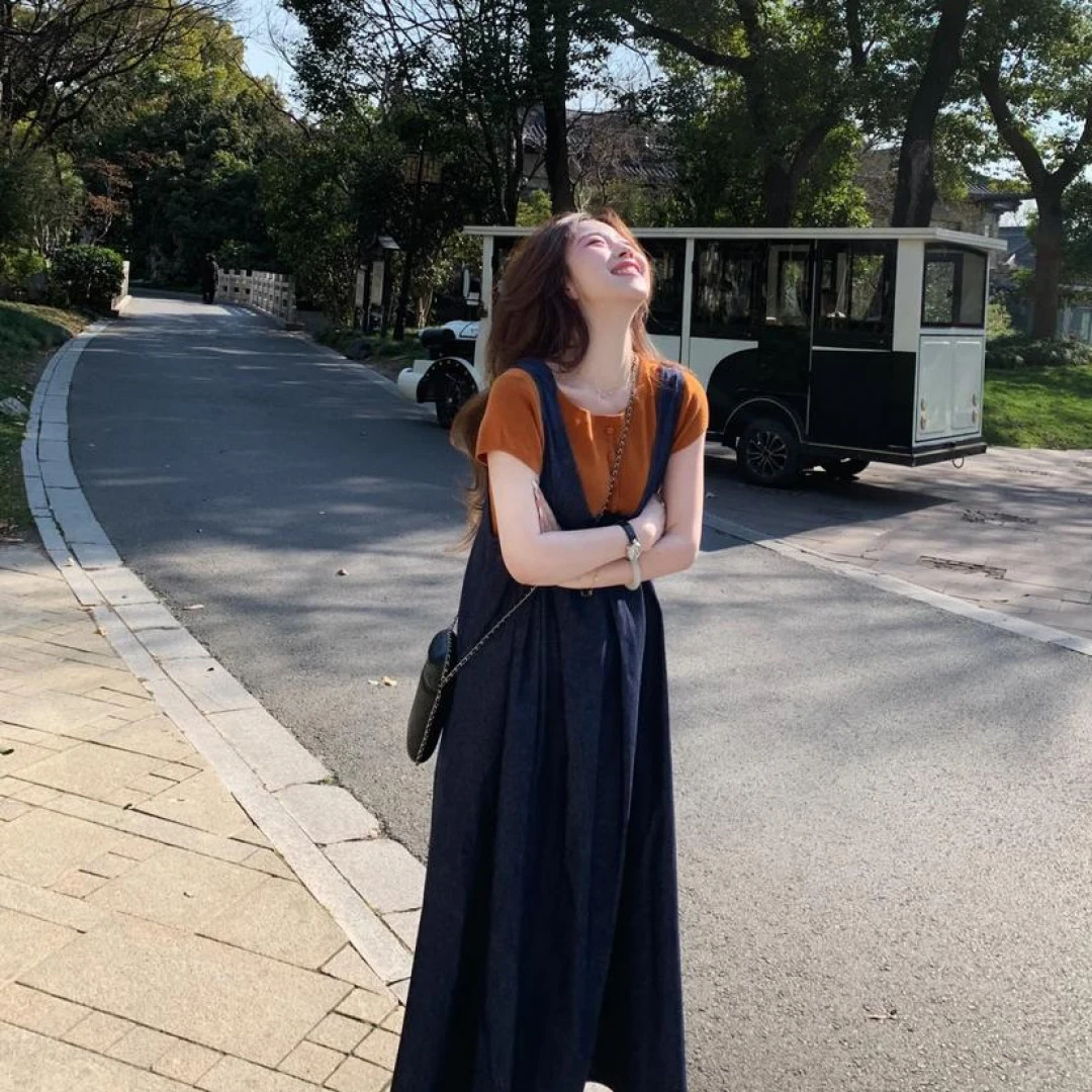 C293+C294夏季韩系穿搭一整套女橘色针织衫搭配牛仔背带裙两件套