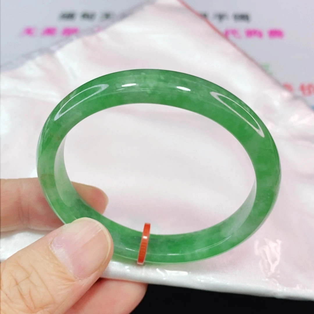 未镶嵌手镯翡翠赛**王50.6圈口贵妃